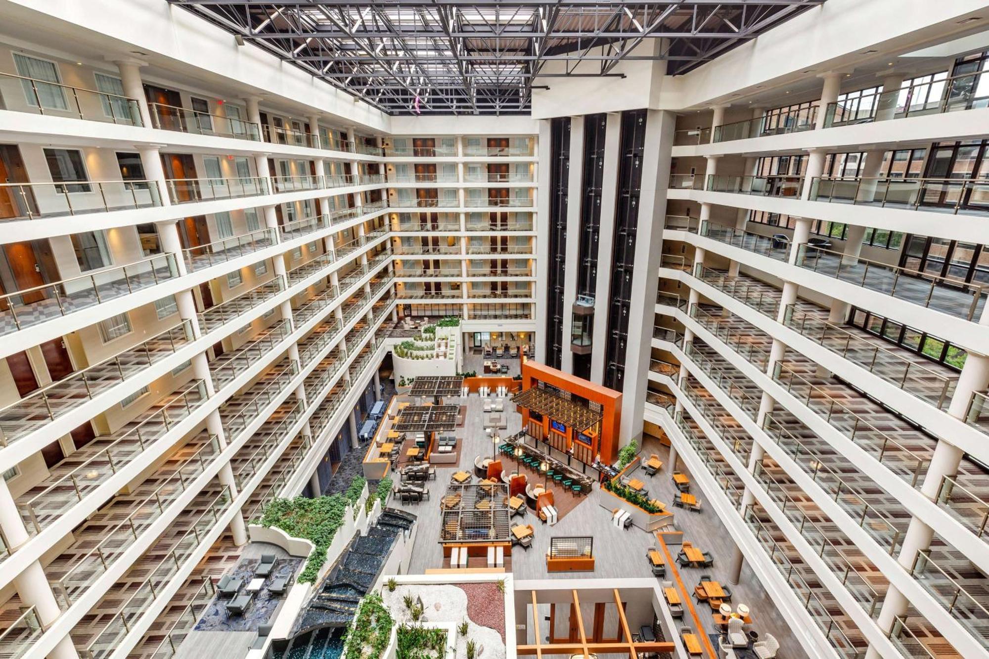 Hotel Hilton Club The District Dc 3*